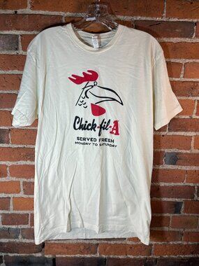 Chick-fil-A Vintage Retro Rooster Graphic Tee Cream "Served Fresh" Sz L